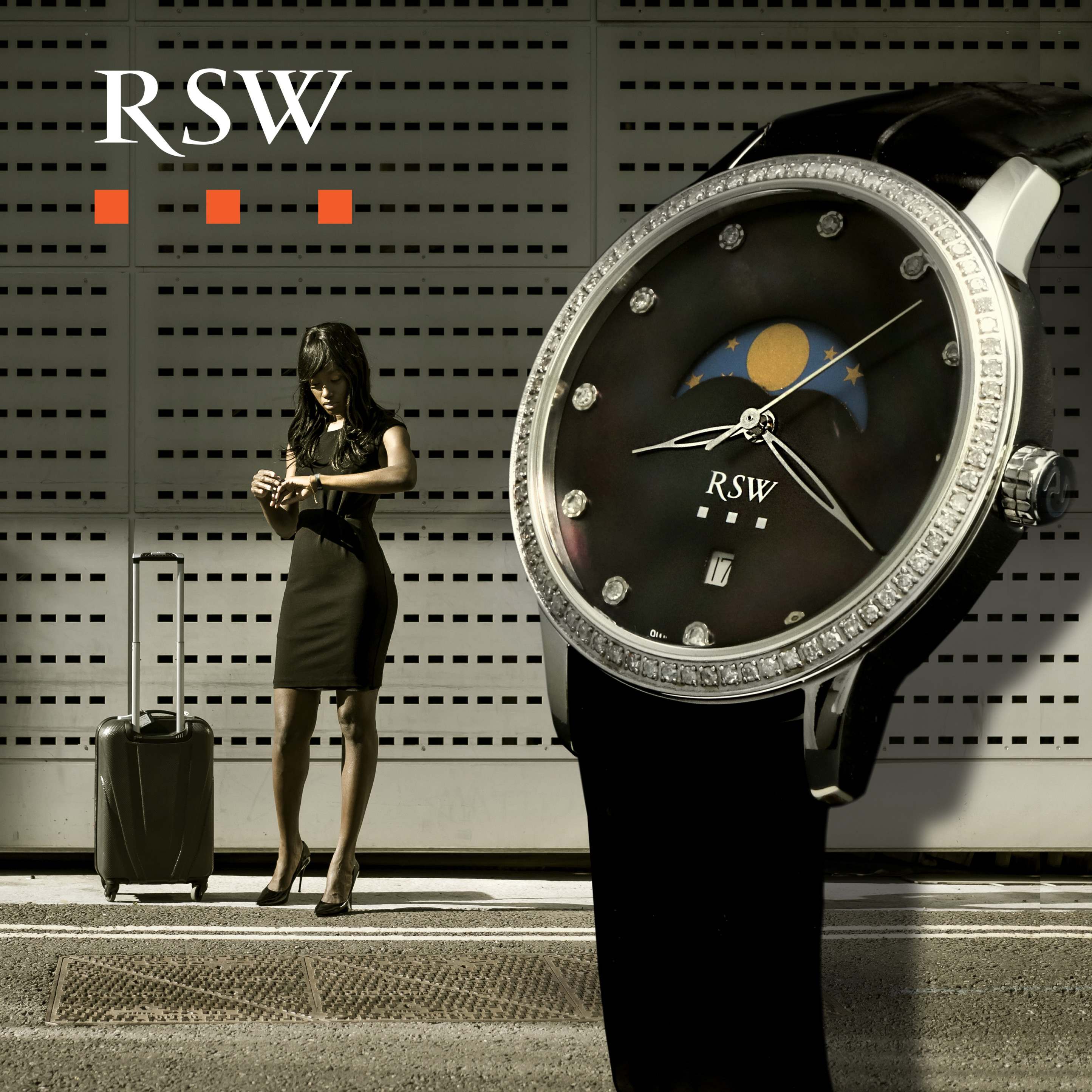 Businesswoman with trolley checking the time RSW A1 scaled